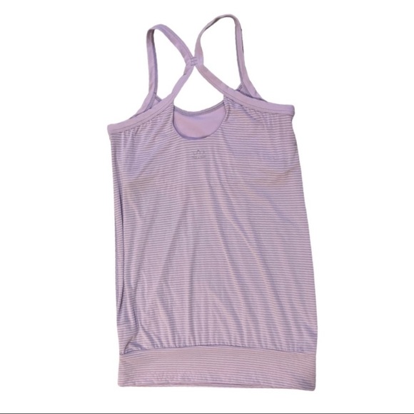 Beyond Yoga Lavender stripe shelf bra lightweight racer back top Size: Small - Picture 4 of 11